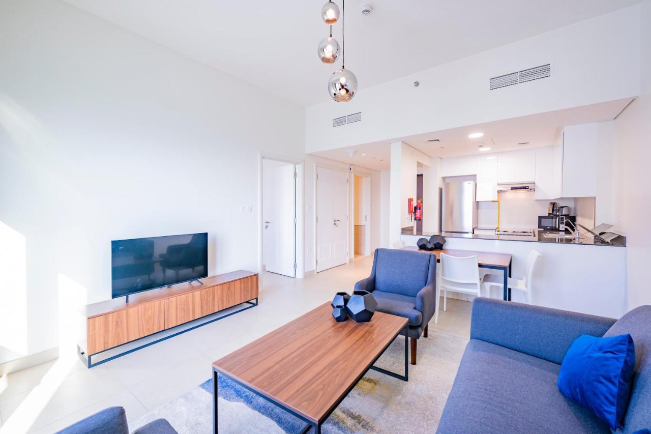 דובאי Expo Village Serviced Apartments מראה חיצוני תמונה